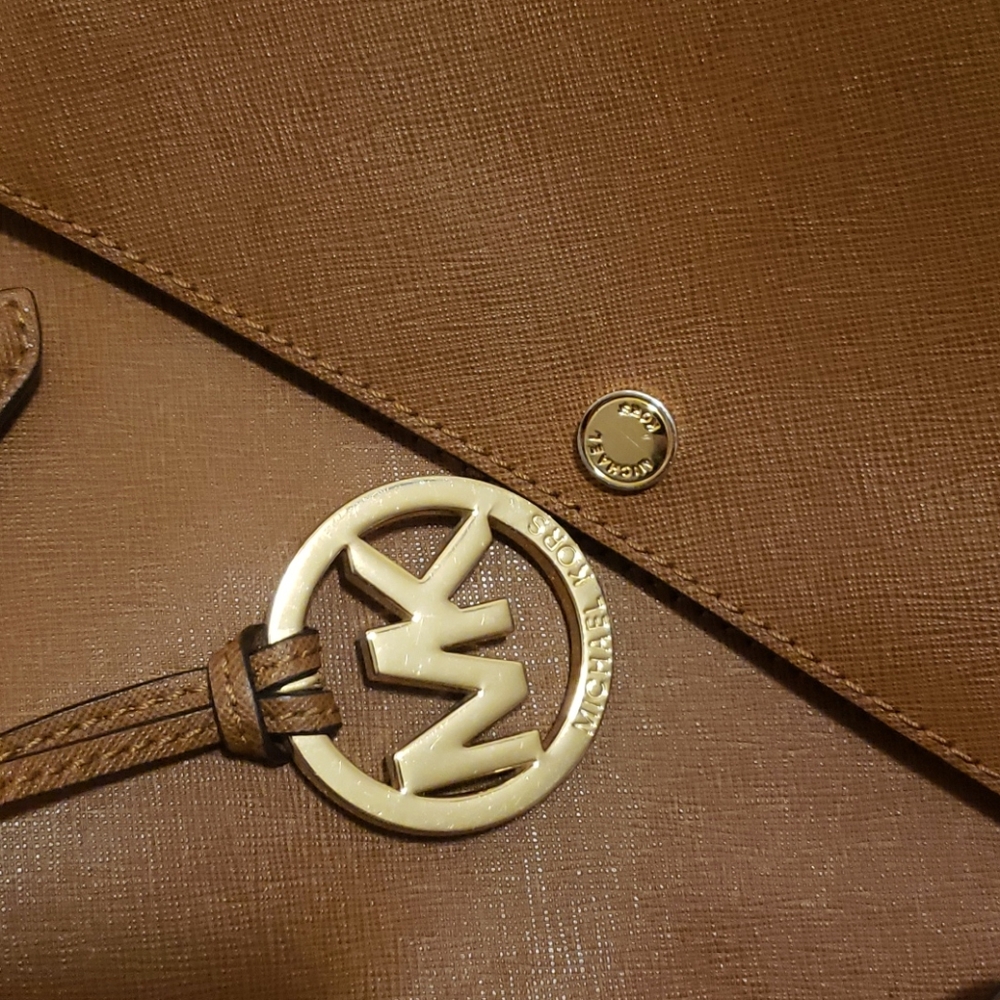 🚫SOLD🚫Michael Kors tote bag and wallet - Picture 3 of 8